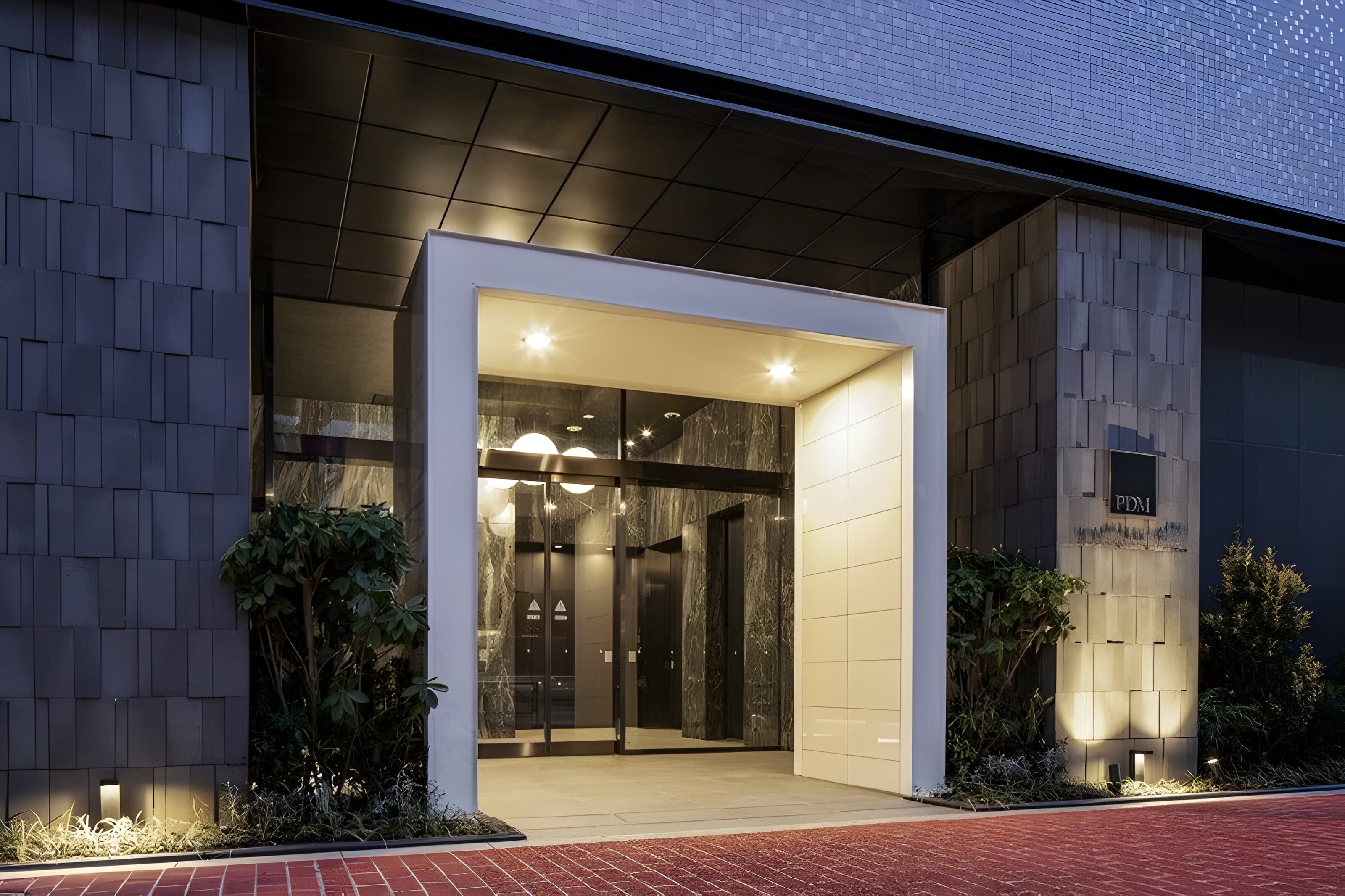 MINAMIAZABU NORTH 1302