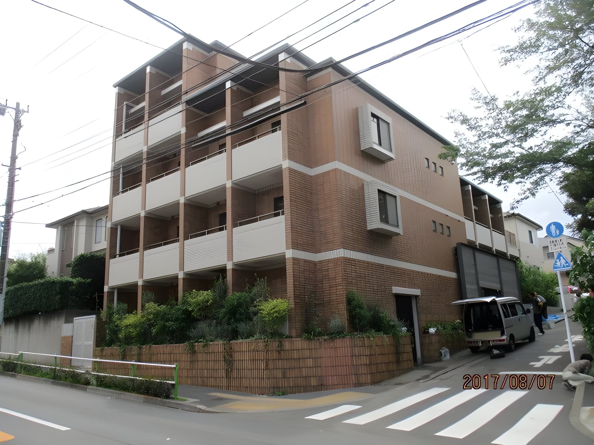 リフィオ成増 204