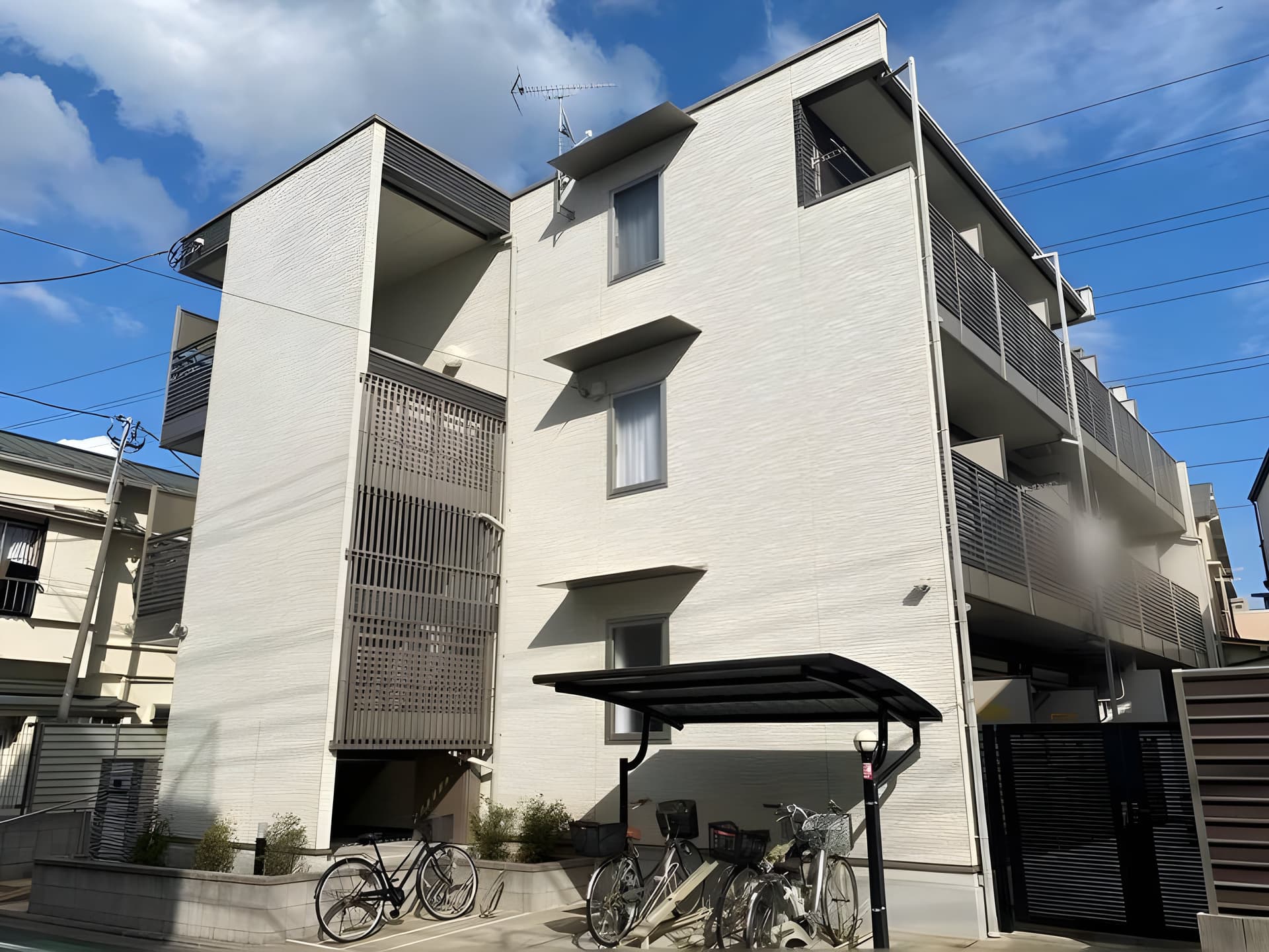 クレイノフィオーレ八幡 205