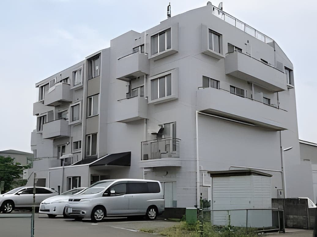 ジョイ・新本牧 301