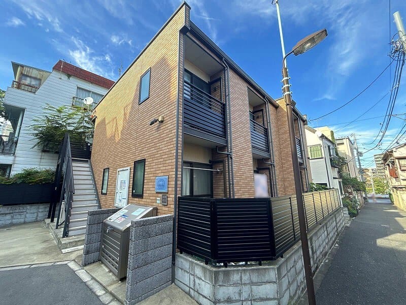 レオネクストトゥネソールの写真