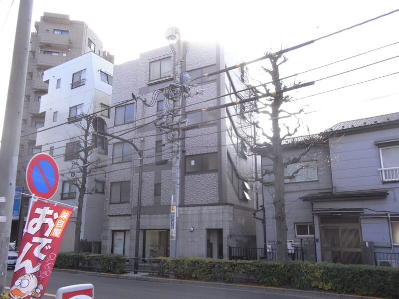 アライズ・シンの写真