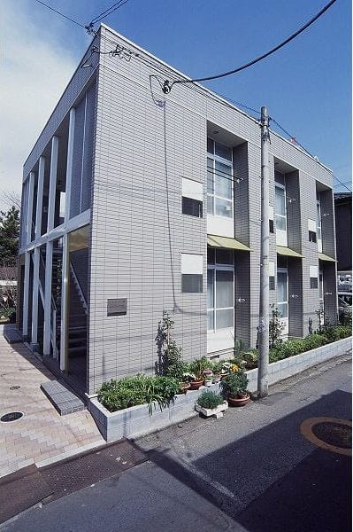 レオパレスネオス本町の写真