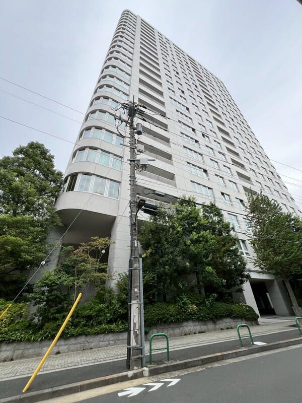 青山ザ・タワーの写真