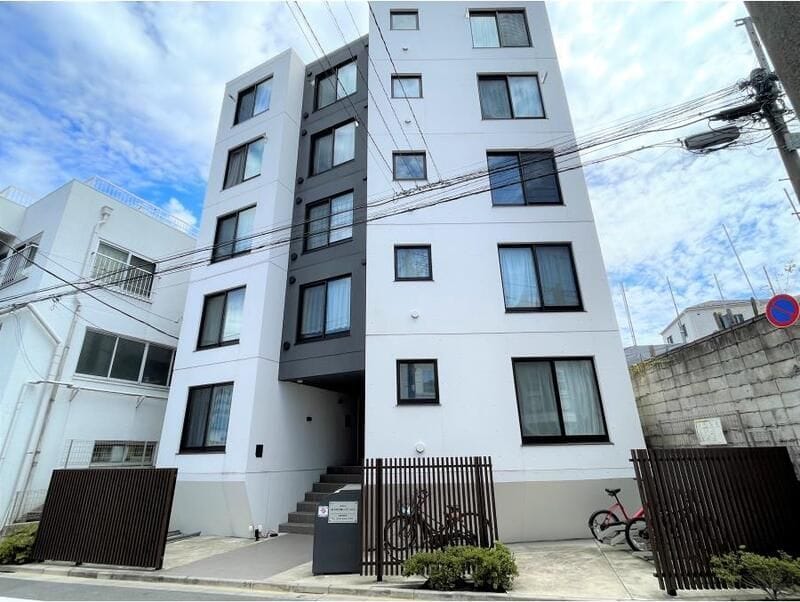 レジス大山の写真