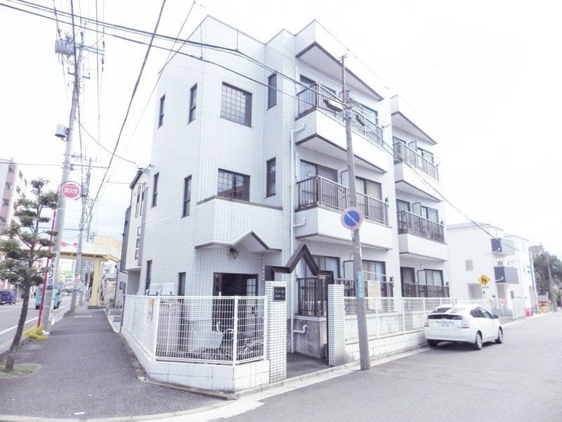 クレア川口の写真