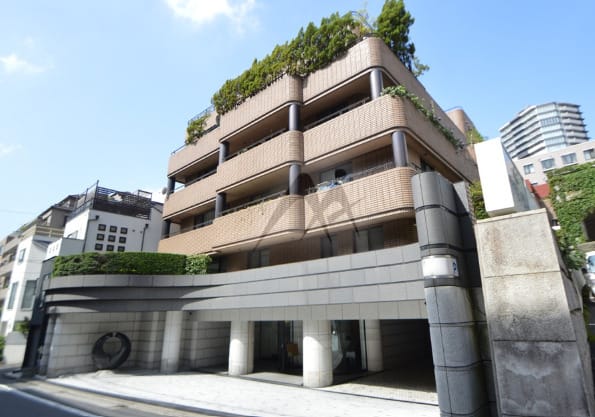 ベルテ西参道の写真