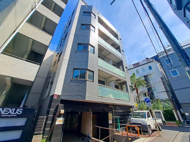 ヴェルファーレ彩の写真