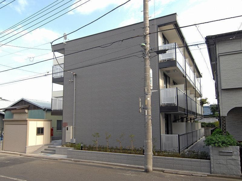 レオパレスアヴリオの写真