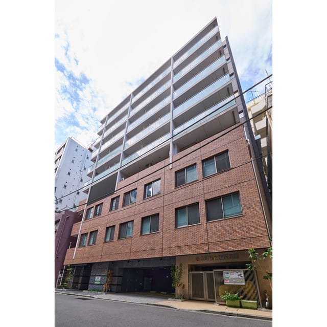 La Perla岩本町の写真