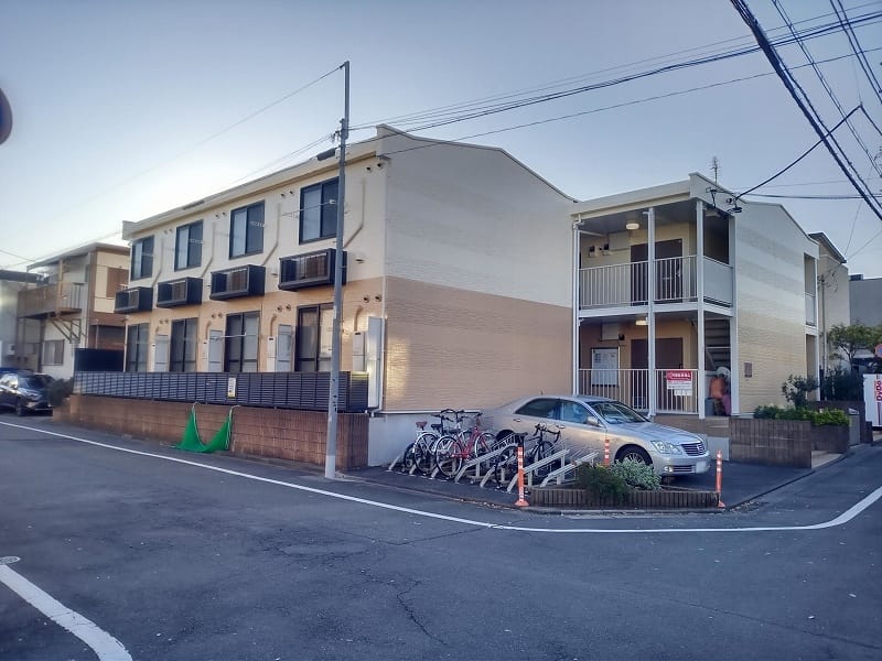 レオパレスグリーンヒルズライフの写真