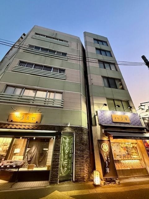 藍工房ビルの写真