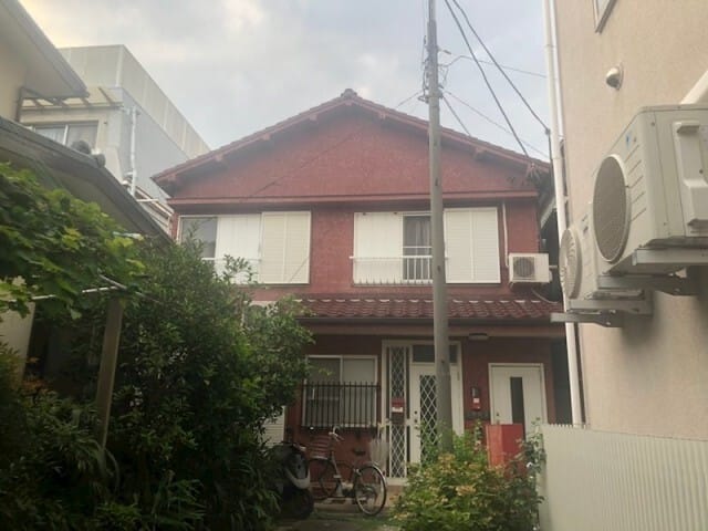 レッドハウスの写真