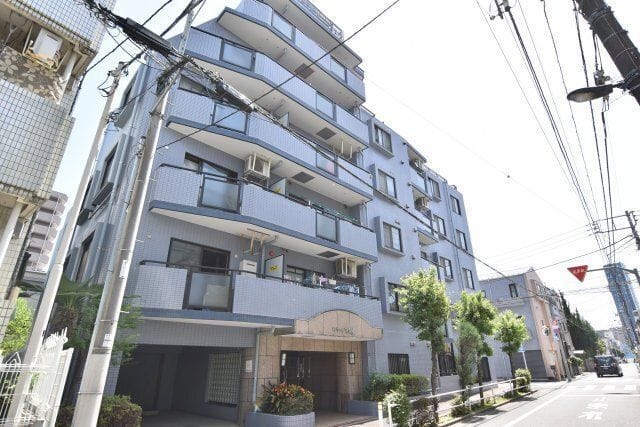 セザール池袋西の写真