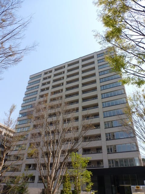 ブランズ四番町の写真