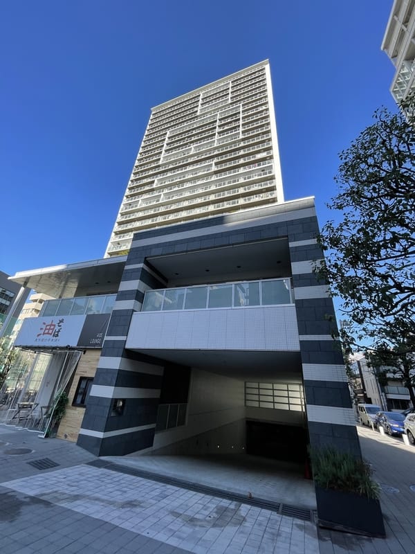 ライオンズ四谷タワーゲートの写真