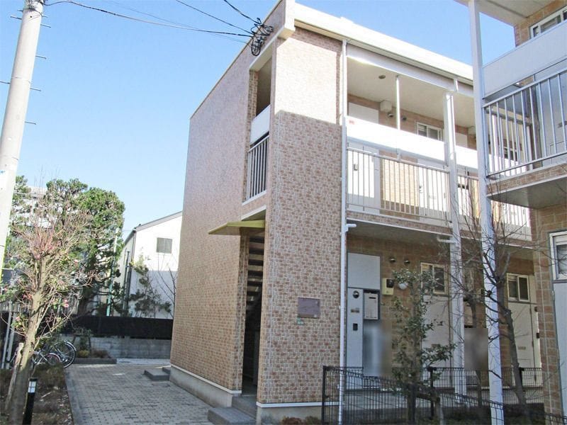レオパレスハウス用賀 203
