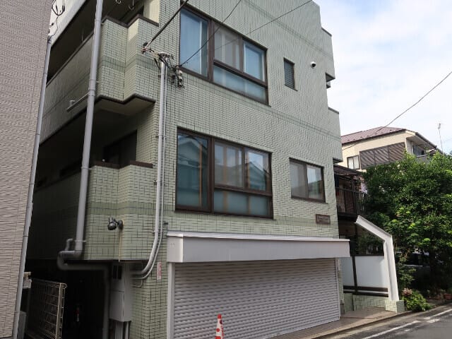 グリーンコートの写真