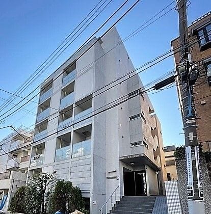 ラ・ステージ坂町の写真