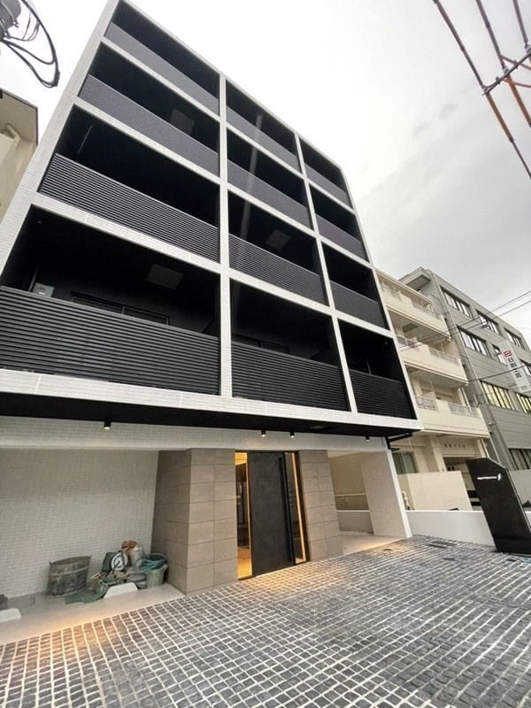 エストゥルース小竹向原の写真