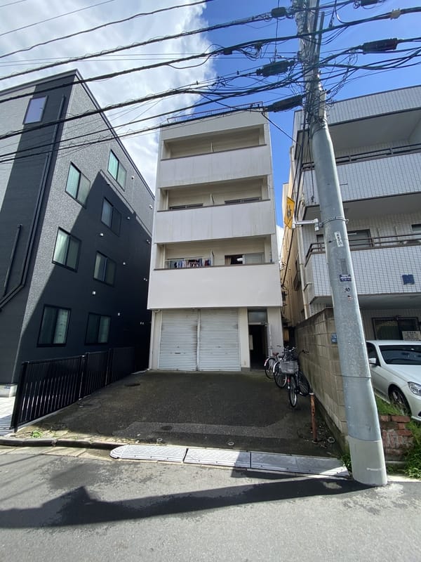 山村ビルの写真