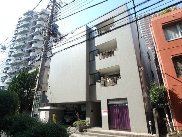 サンドール秋本の写真