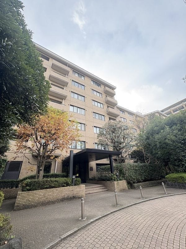 広尾ガーデンヒルズN棟の写真