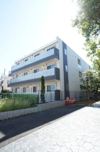 塚越N・Sコートの写真