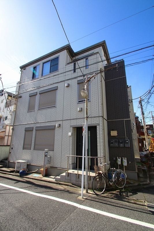 豊玉中3丁目アパートの写真