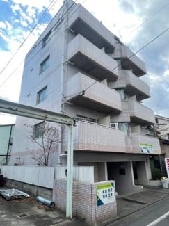 R FIELDS NISHIARAIの写真