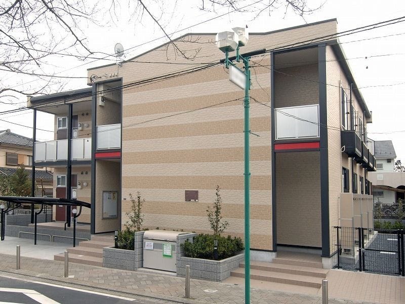 レオパレスクレマチスBの写真