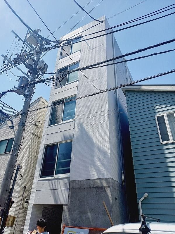 the10 AKABANE WESTの写真