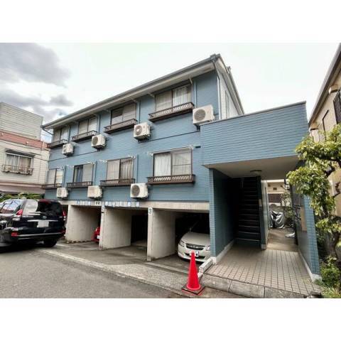 シャルマン64の写真