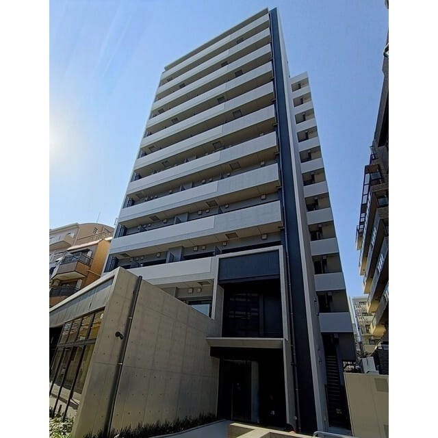 スタイリオ新丸子駅前の写真