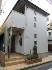 グリーンシーダの写真