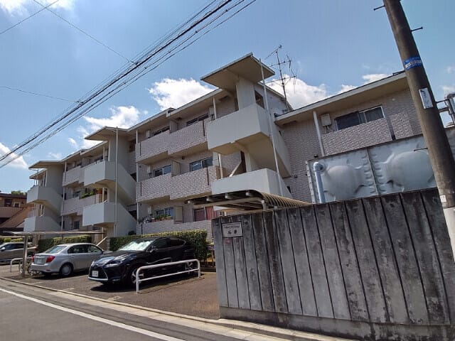 ヒルトップマンション石原の写真