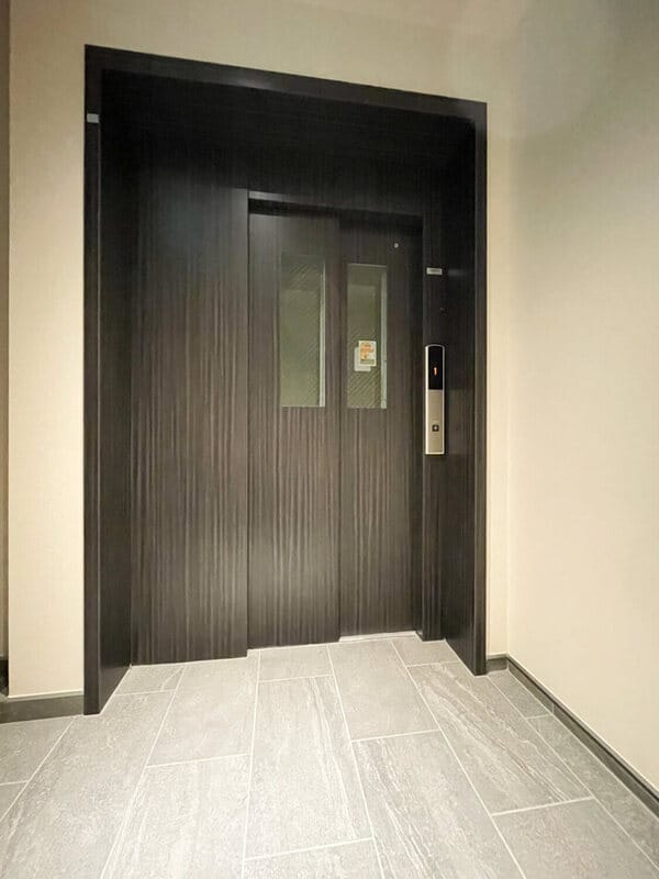 ベース枠の写真