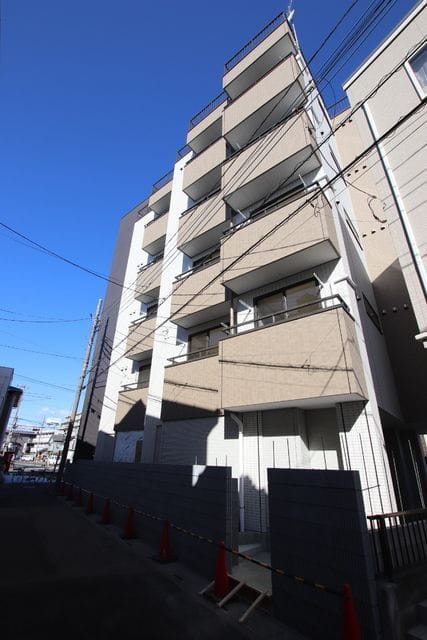 フローレス12番館の写真