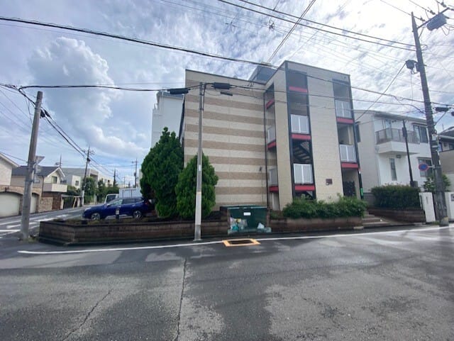 レオパレスコングラツィア石川台の写真