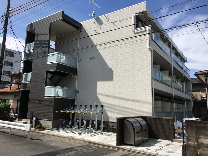 リブリ・和平の写真