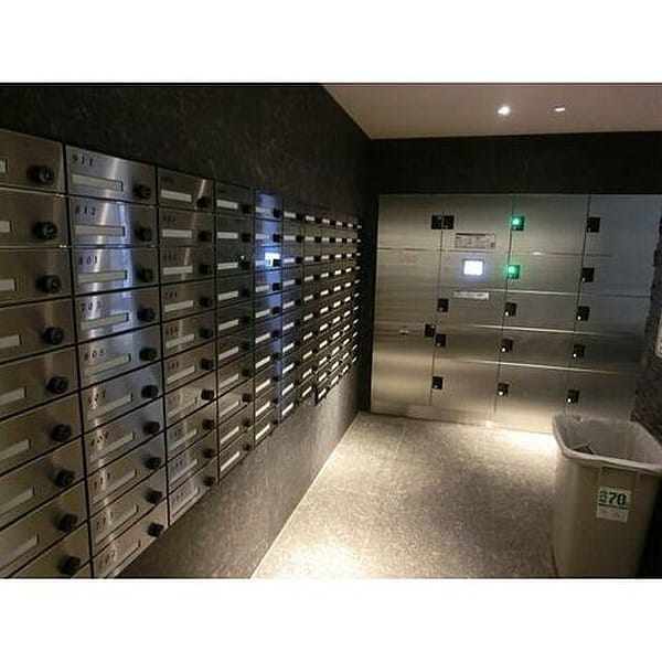 スカイコートパレス大島の写真