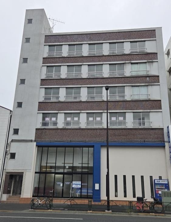 華本マンションの写真