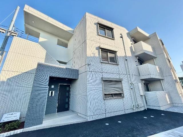 Forest capeの写真