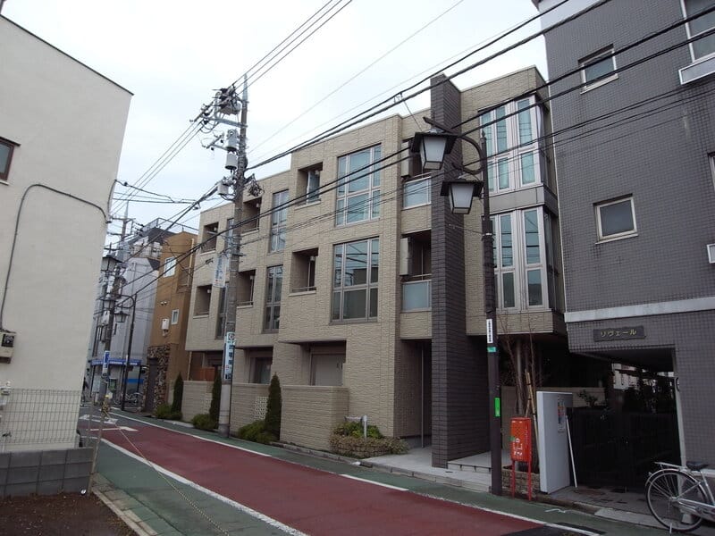 アリサコートの写真