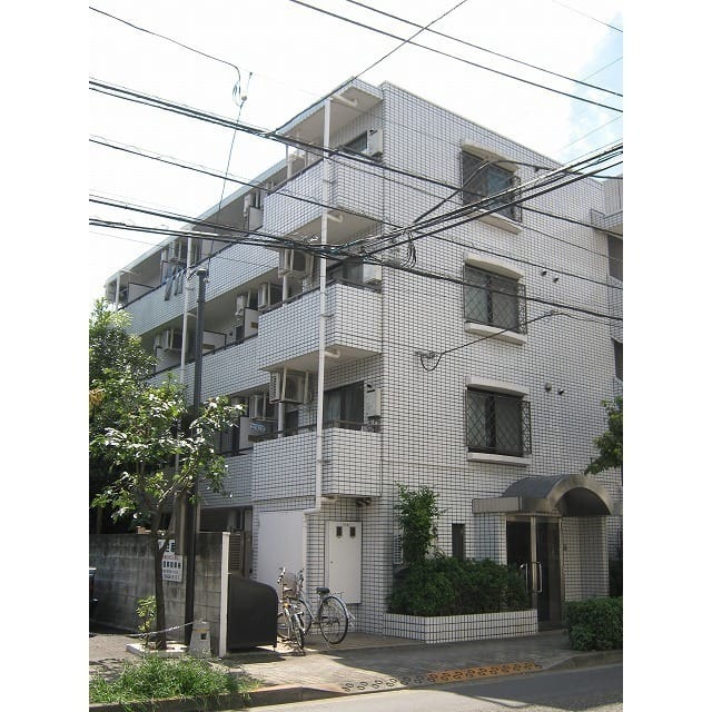 グリーンコート弦巻の写真