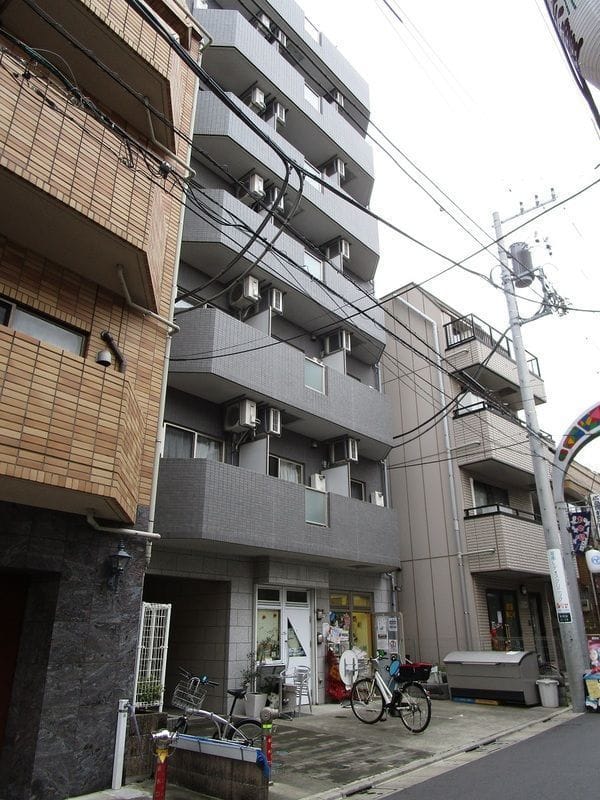 サンライズ参番館 201