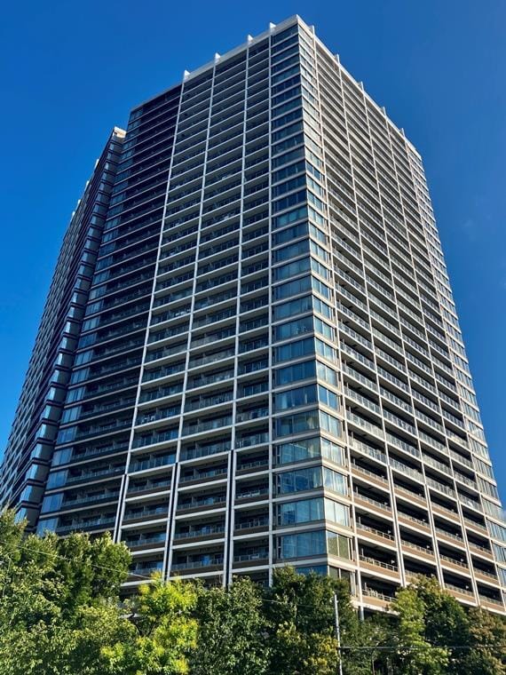 GLOBAL FRONT TOWERの写真