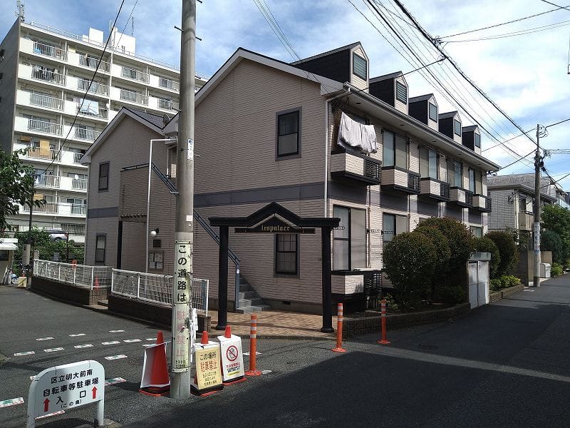 レオパレスイキ明大前の写真