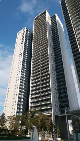 ワールドシティタワーズ ブリーズタワーの写真
