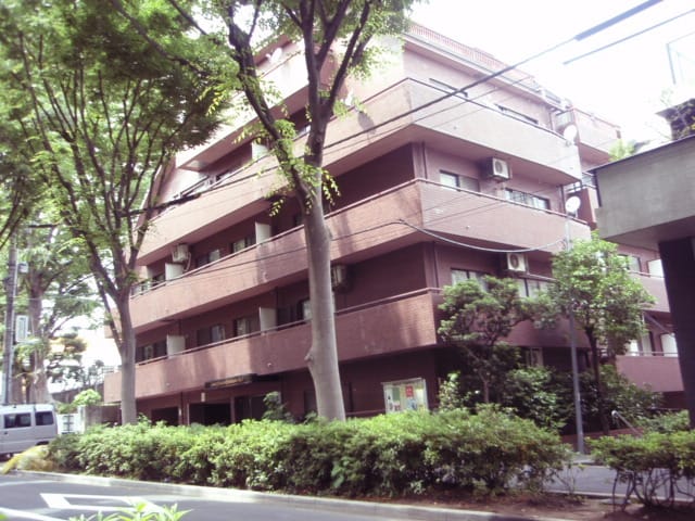 ライオンズマンション西麻布第2の写真